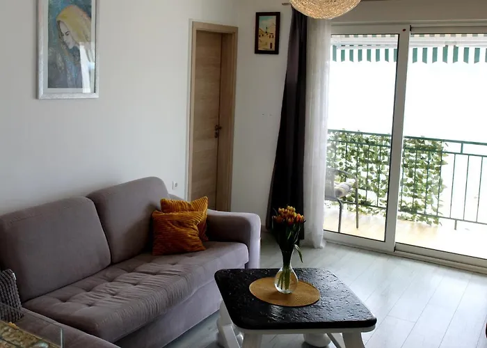 Mali Jakov Apartment *
