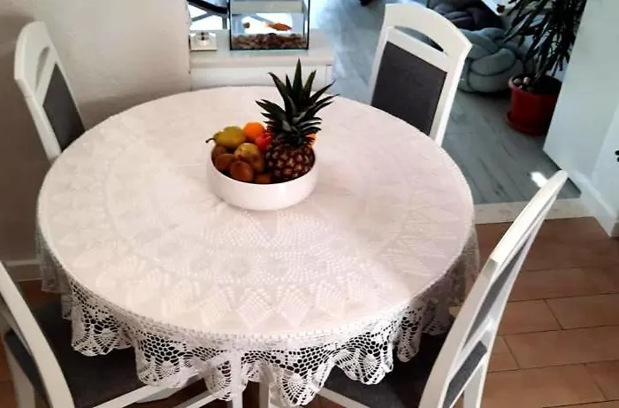 Mali Jakov Apartment